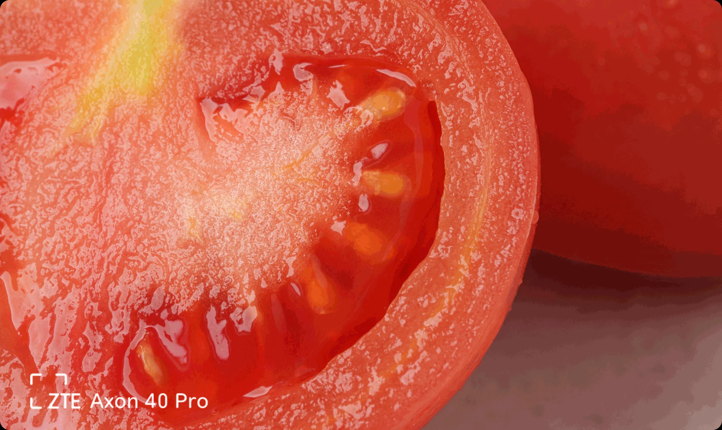 ZTE AXON 40 Pro (6).png