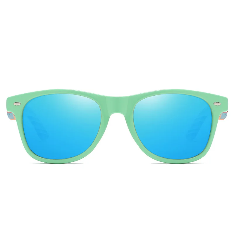 Eco-Friendly Bamboo Sunglasses for Women - Green Frame with Reflective Lenses, UV Protection, Sustainable Fashion Eyewear