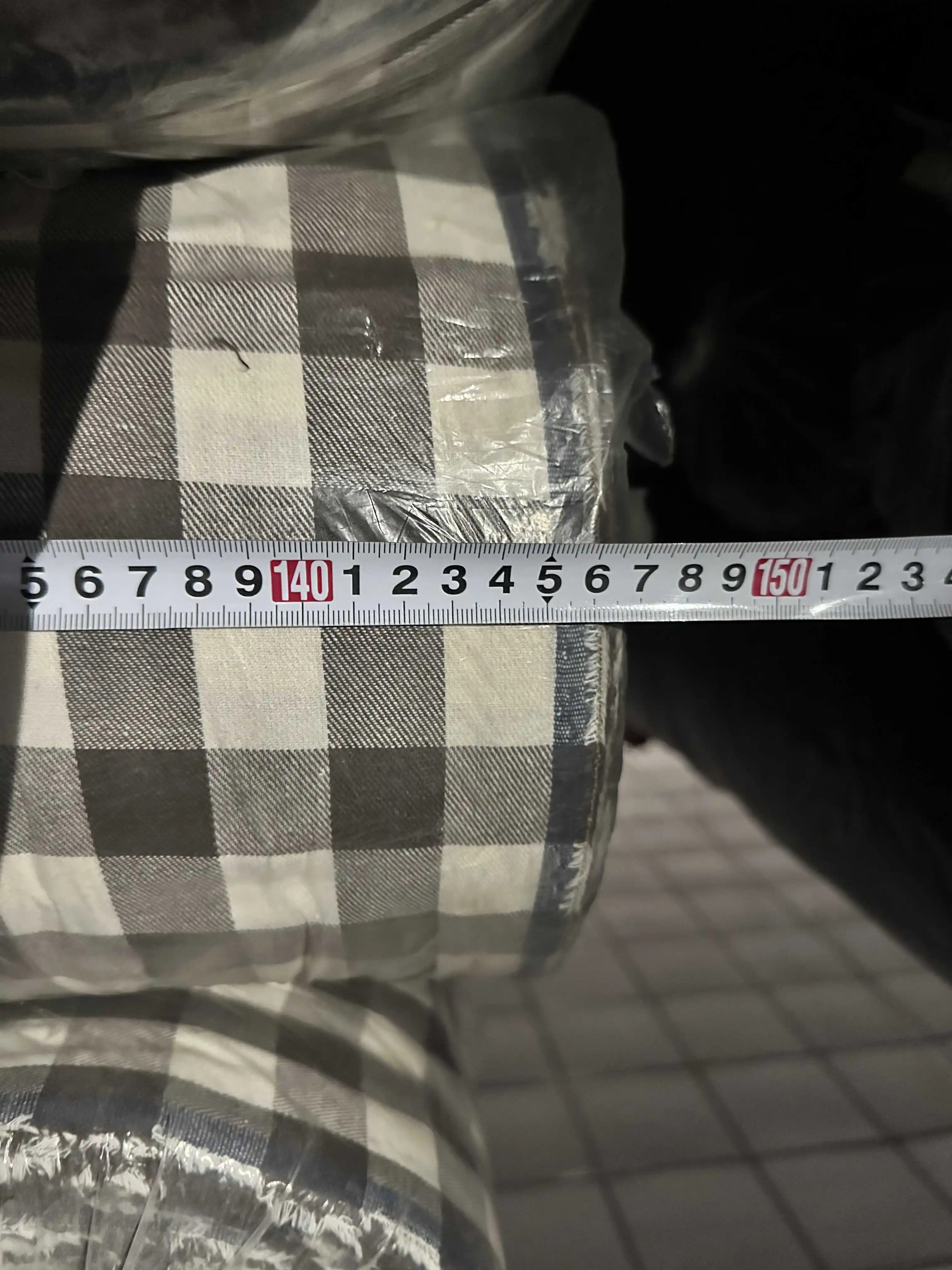 2024 New Popular Plain Tweed Fabric Colorful Design Check Pattern Fancy Fabric Polyester Linen Tweed Fabric For Bag Garment