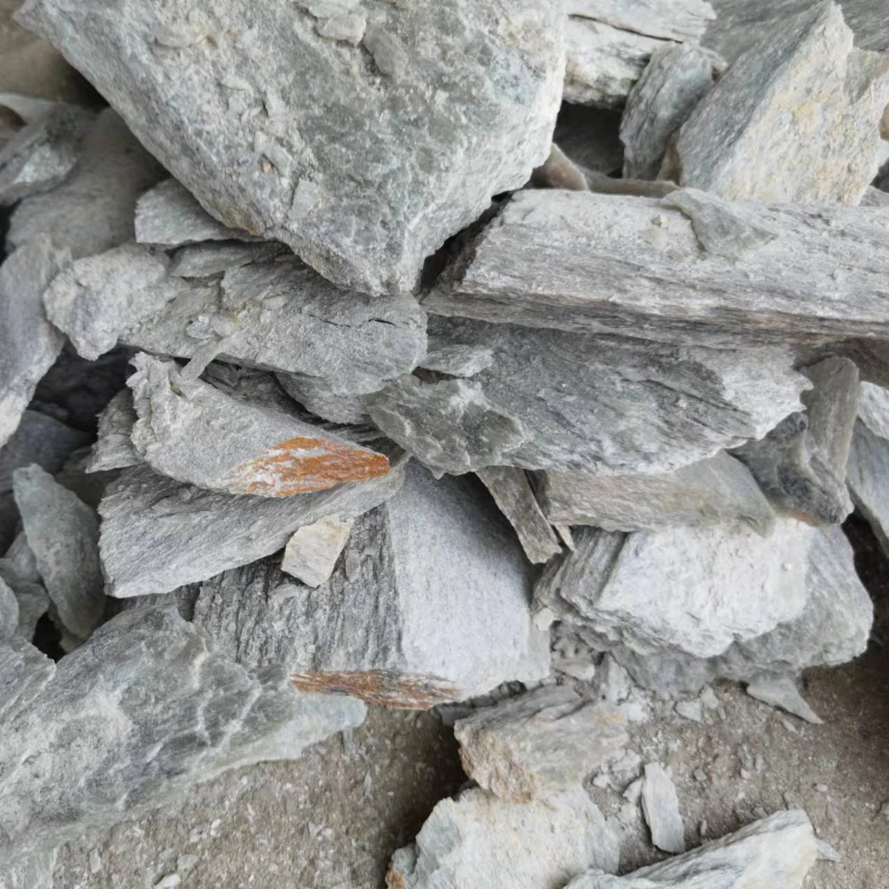 Pyrophyllite For Refractory Material