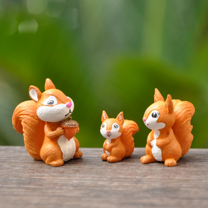 Mini Cute Squirrel Family Garden Miniatures Small Figurines Plastic Craft DIY Terrarium Decor Micro Landscape Decoration