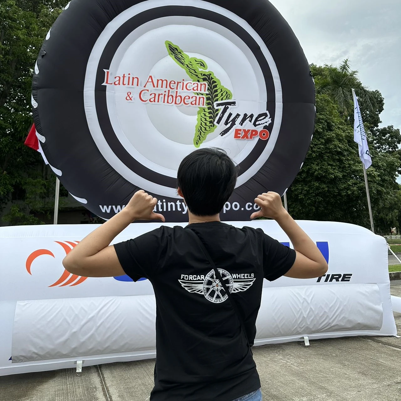 Forcar 15-24 Inch Silver Chrome 5 Holes Passenger Car Moderate Price OEM Forged Wheel