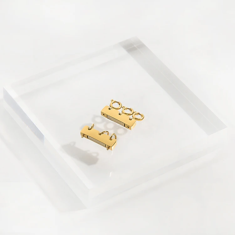 Designer Style Stainless Steel 14k Gold Plated Magnetic Necklet Triple Layering Clasp Chain Accessories