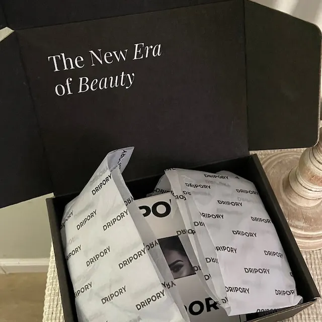 Custom Logo Shipping Boxes for Small Business Small Corrugated Mailer Cardboard Boxes for Packaging Gift Boxes