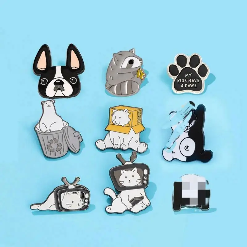 Wholesale High Quality Custom Cute Soft Enamel Pins Made Bulk Gold Plated Hard Enamel Metal Pin Cute Cartoon Cat Animal Foot Pin