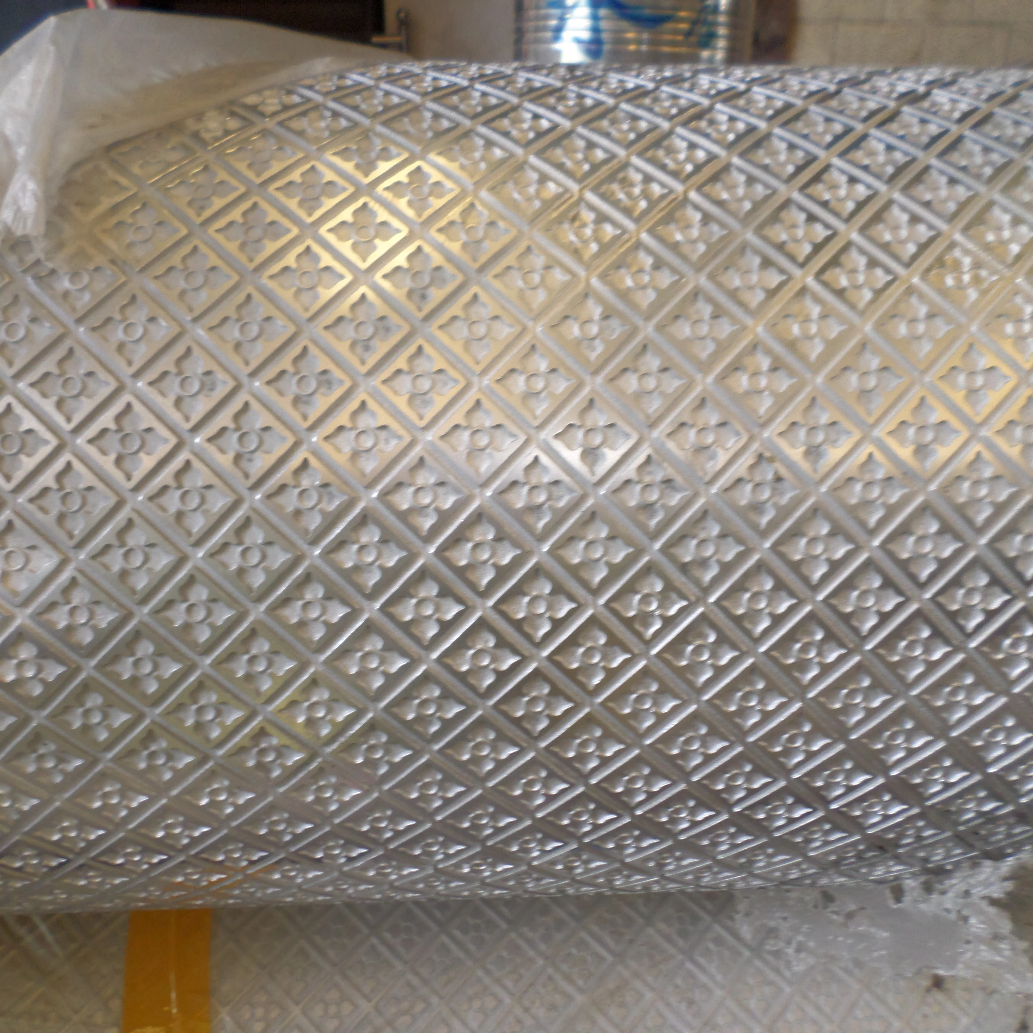 UT certificate CNC engraved Metal sheet steel embossing roller by Electro-Slag Refining process and forged