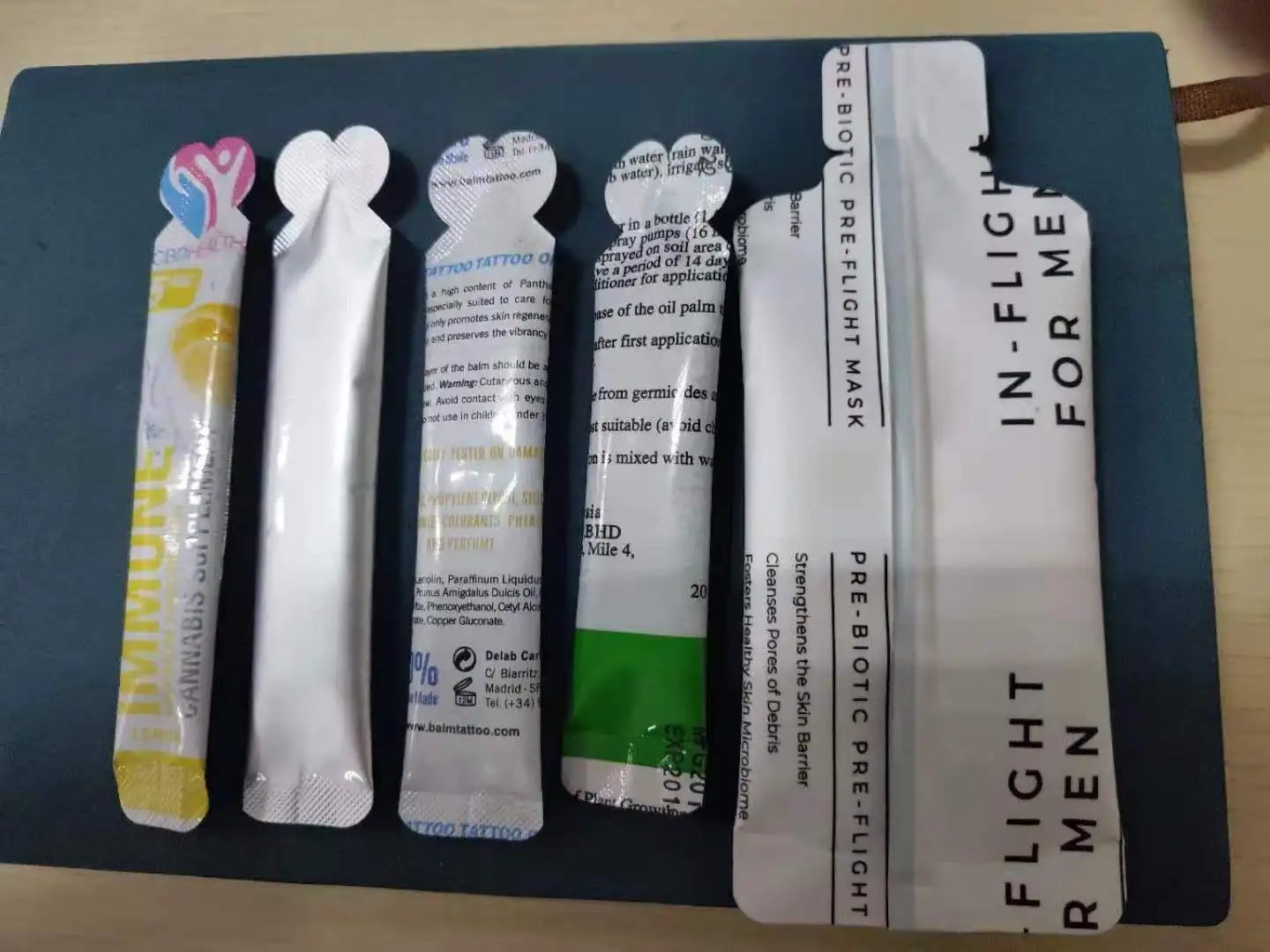 Most Popular Full Automatic Liquid Sachet Packing Machine Irregular Shaped Bags Form Fill Seal Aluminum Foil Packaging Machine