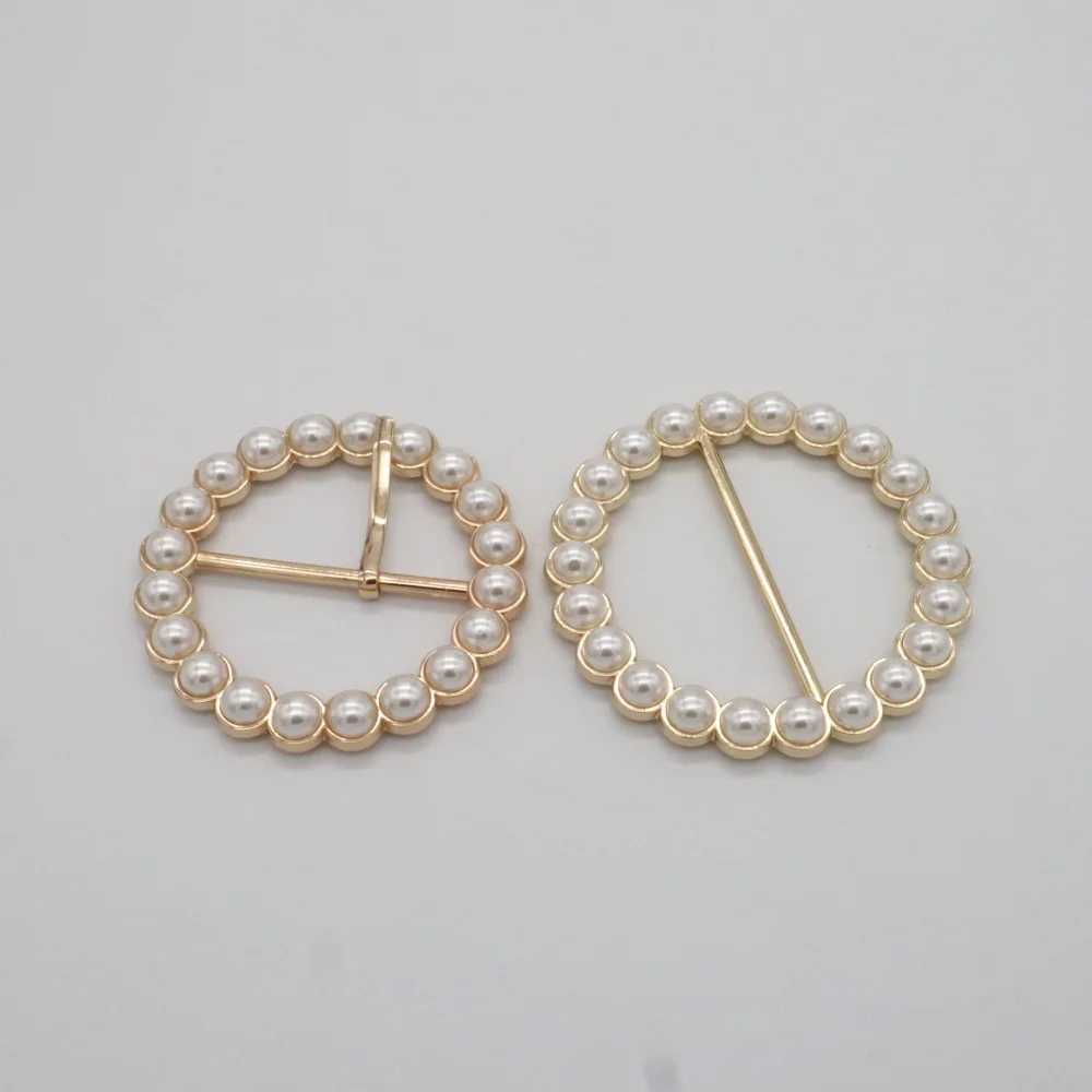 
 2020 Fancy Design Apparel Buckle Various Shaped Pearl Buckle Delicate Square Belt Buckle For Clothing  