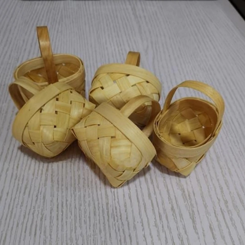 Wood Chips Set Of 3 Woven Storage Basket With Leather Handles Rattan Sundries Basket