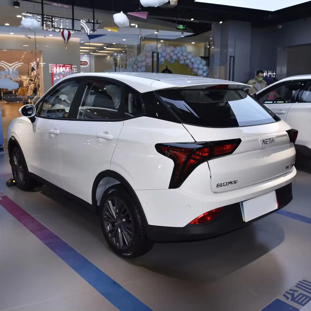 2024 Chinese supplier Neta electric cars used vehicles Factory price 5 door 5 seat SUV Neta V cheap electric cars for adult