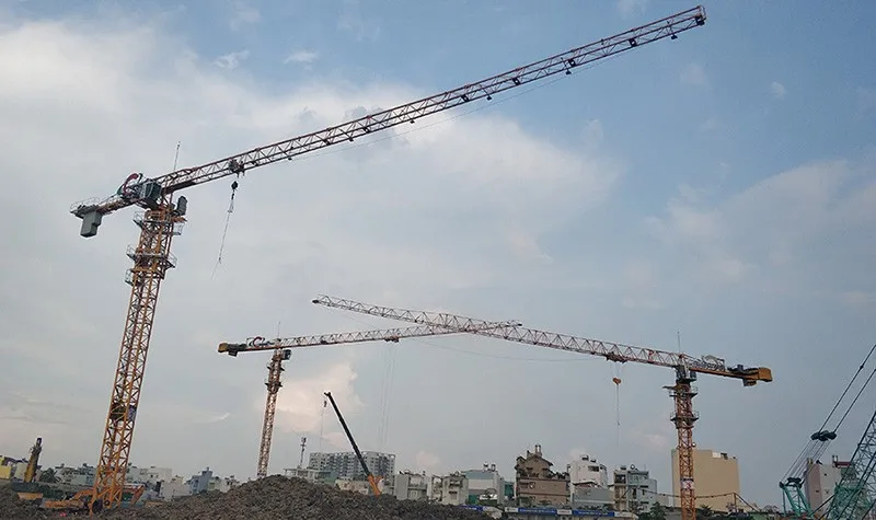 New used luffing mobile tower crane 2 fall and 4 fall qtz50 qtz60 qtz80 qtz120 qtz200 tower crane 8 ton 10t 20 ton  30t 32t