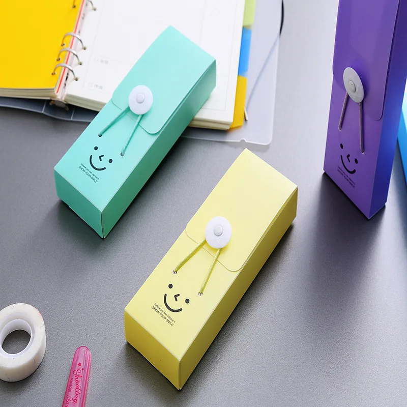 Cute cartoon creative smiley face pencil case children students telescopic buckle plastic pen case multi-color large pencil case