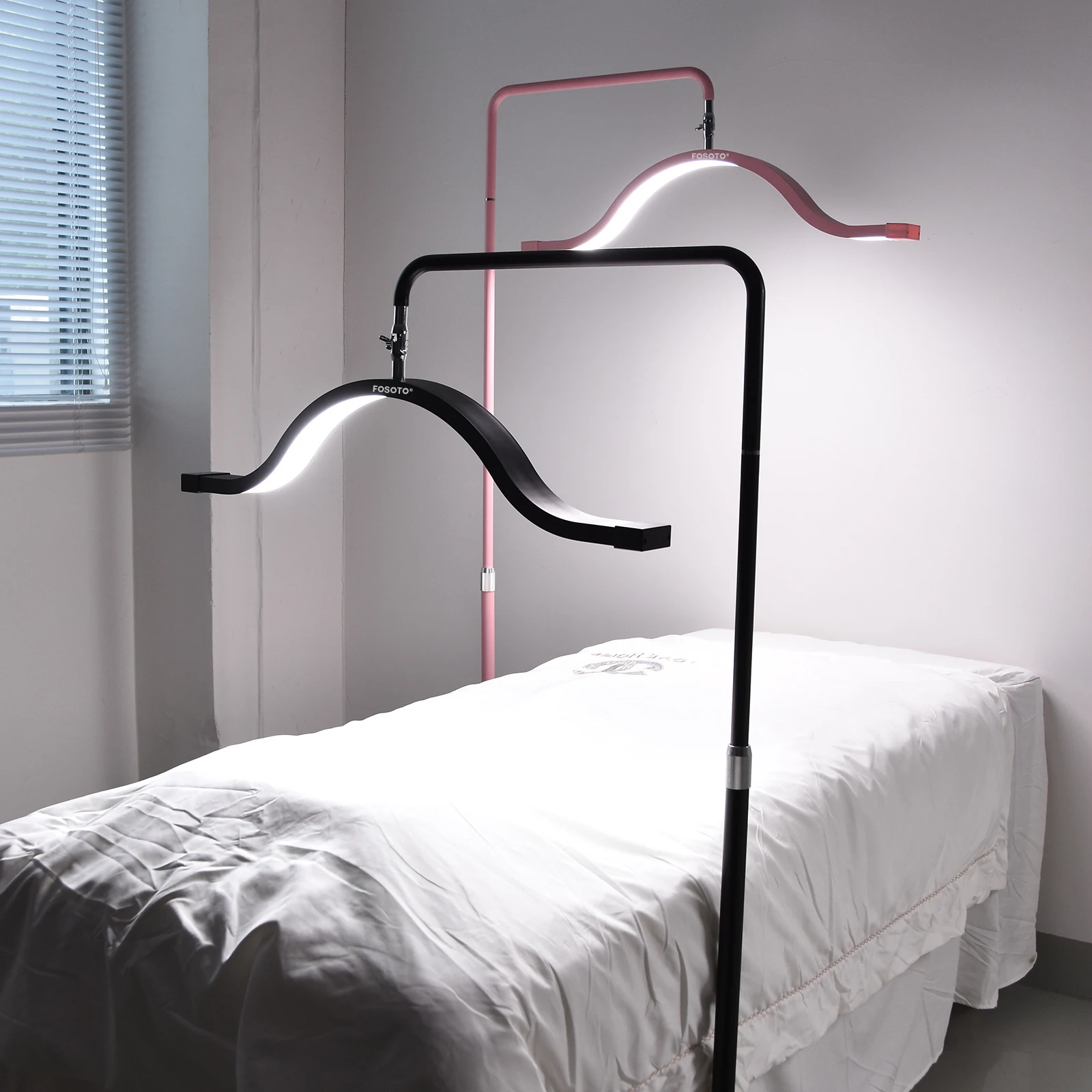 Лампа Поворотная изогнутая со светодиодной подсветкой