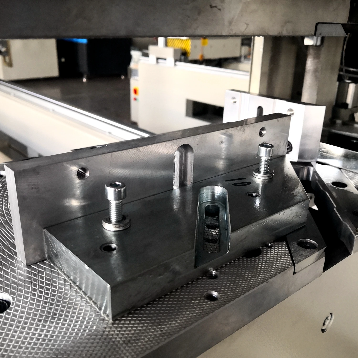 Single Head Seamless Welding UPVC Window Machine for Color vinyl profile