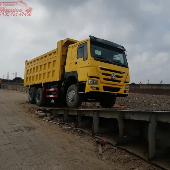 
Used Sino Truck HOWO Tipper 6X4 Dump Truck for Sale 18 -22 CBM Lemon Yellow 
