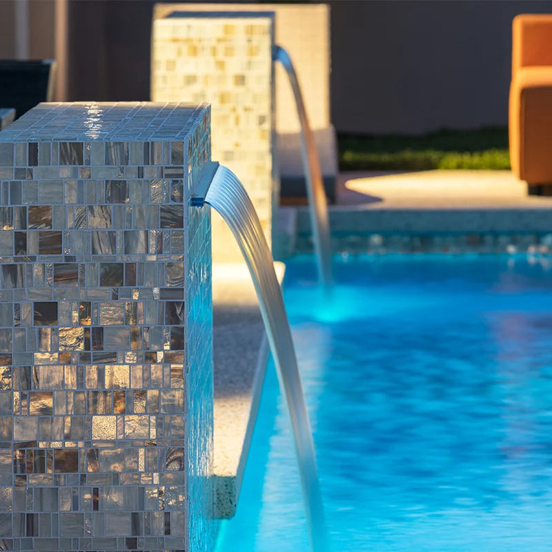 Особенности воды для садового пруда, искусственные водопады для бассейна