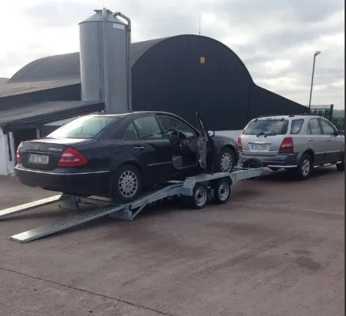 Использование автомобильного прицепа и максимальная нагрузка 2000 кг, автомобильный грузовой прицеп