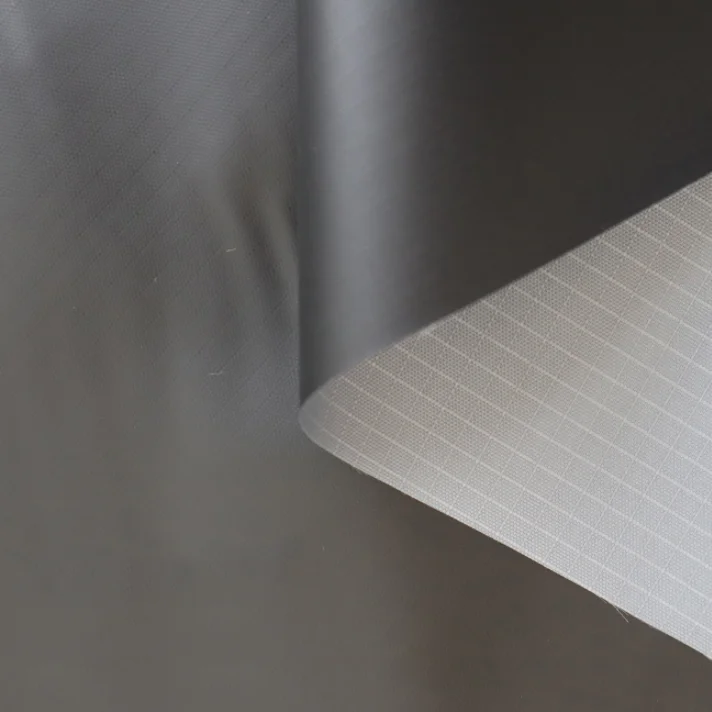 200D 0.4cm ripstop Waterproof FDY ripstop PVC PU black coated 100% polyester oxford blackout fabric for tents awning rain coat