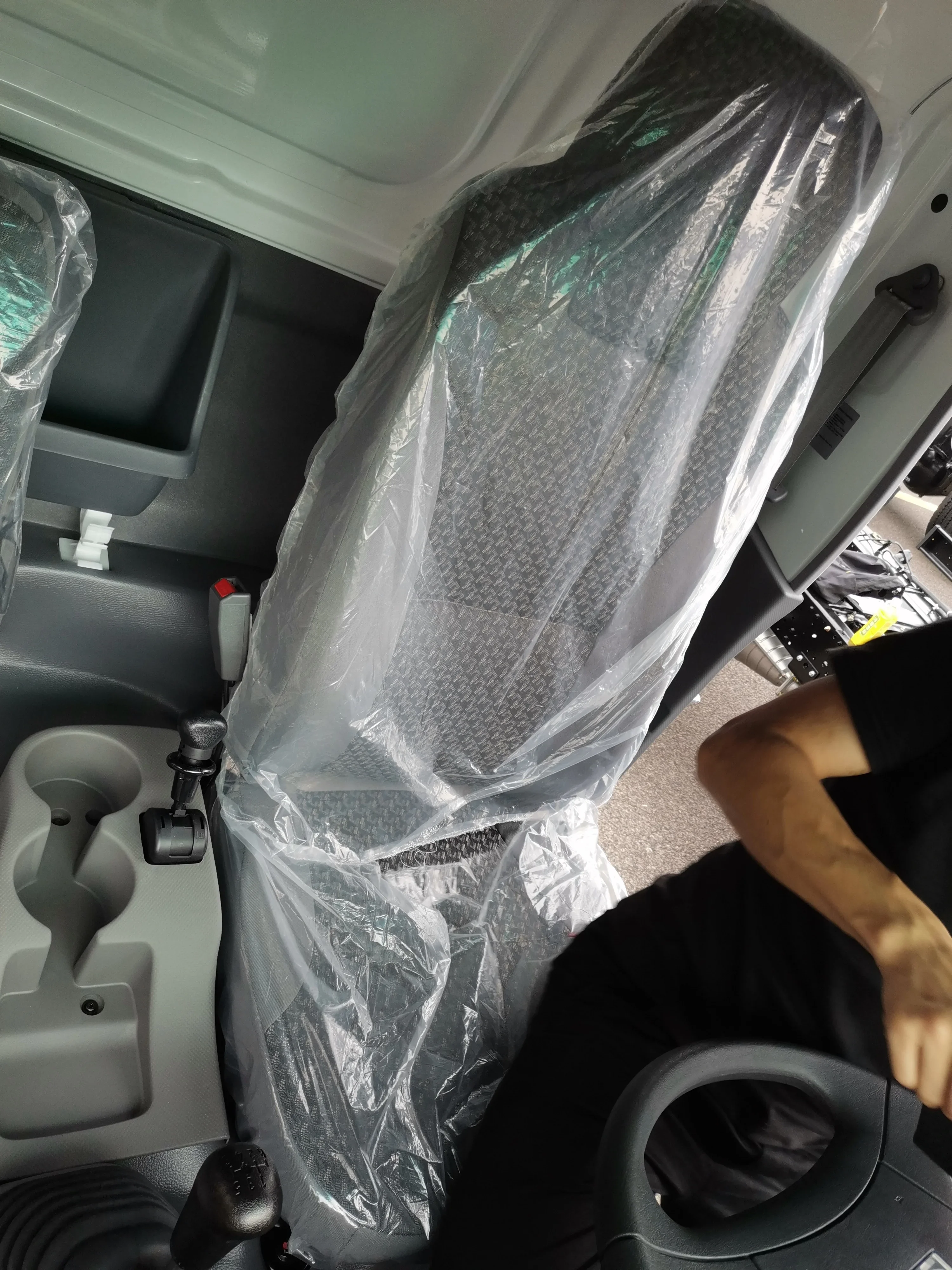 Новый грузовик шасси Isuzu 6 тонн NPR cabin