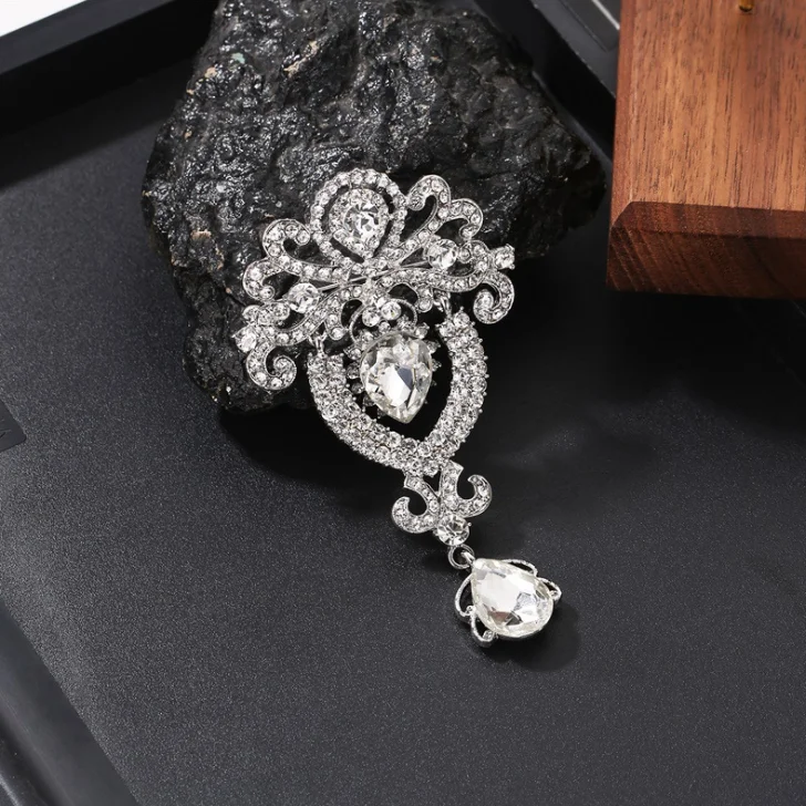 Fashion Luxury Crystal Silver Color Crown Brooch Jewelry Women Brooches for Wedding Big Water Drop Scarf Brooch Pins