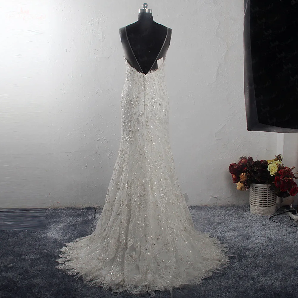 RSW1553 Luxury Bridal Gown Scoop Neckline Sleeveless Silver Beaded Appliques Lace Designer Wedding Dress Detachable Skirt