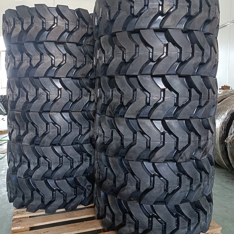 12 16.5 Industrial Solid Tire for Construction Equipment, Long Service Life 33 155016.5