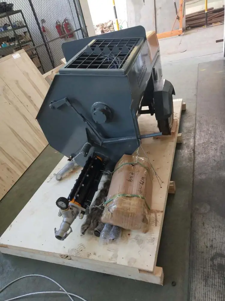 wall mortar plastering rendering machine wet concrete screed plastering spraying machine 380V,415v or diesel engine