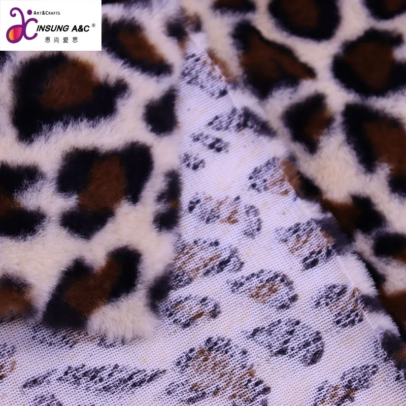 Hot Sale Eco-friendly Material 30M MOQ Fluffy  Polyester Printing Rabbit Fur For Bag