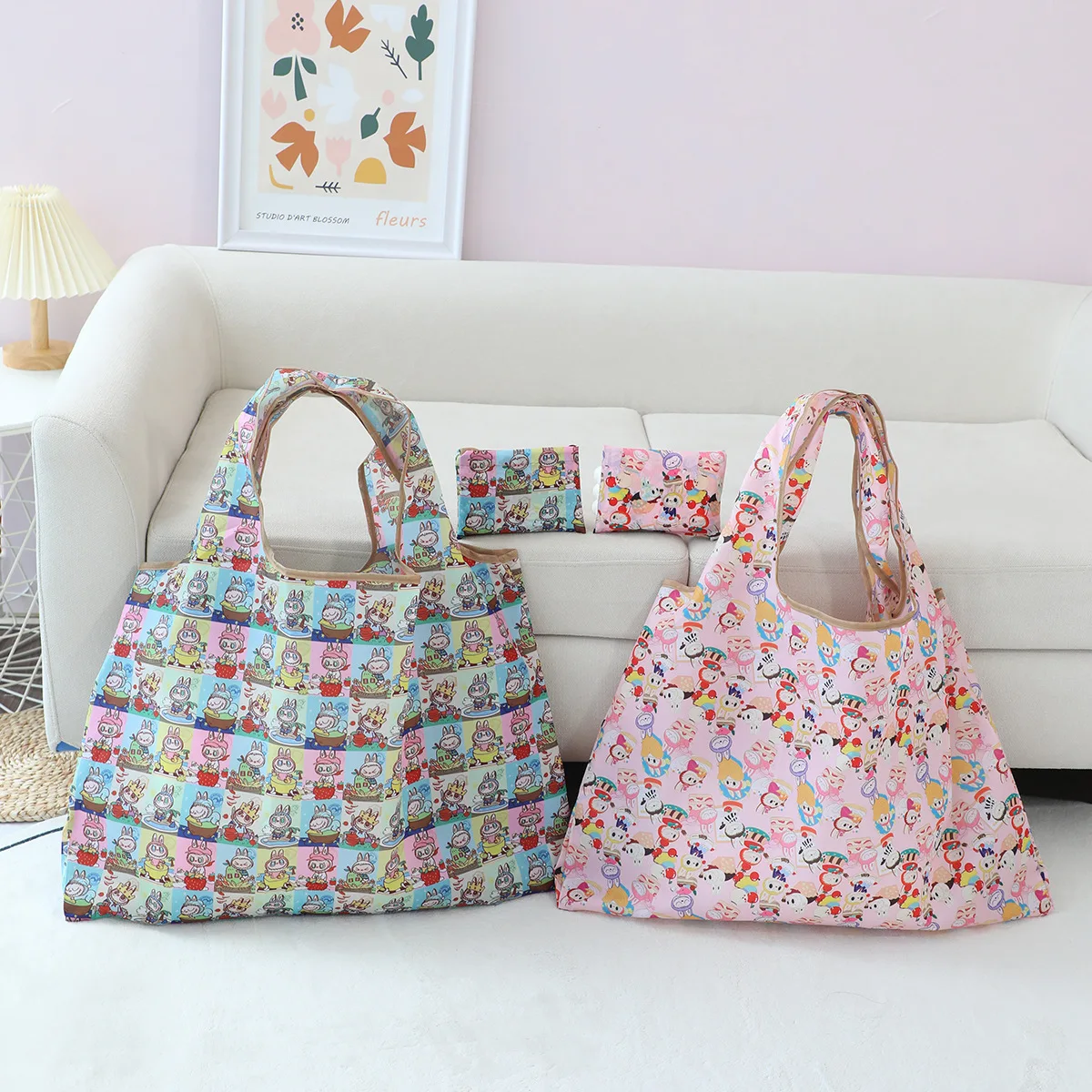 New spot Japanese cartoon shopping bag folding environmental tote bag doll oversized shopping bag