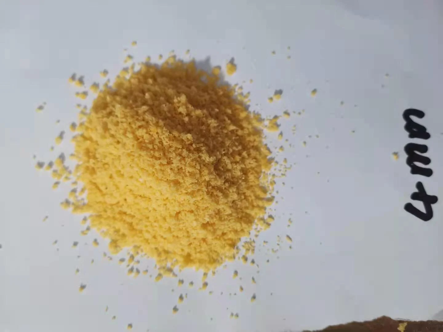 Белые и желтые хлебные крошки Panko