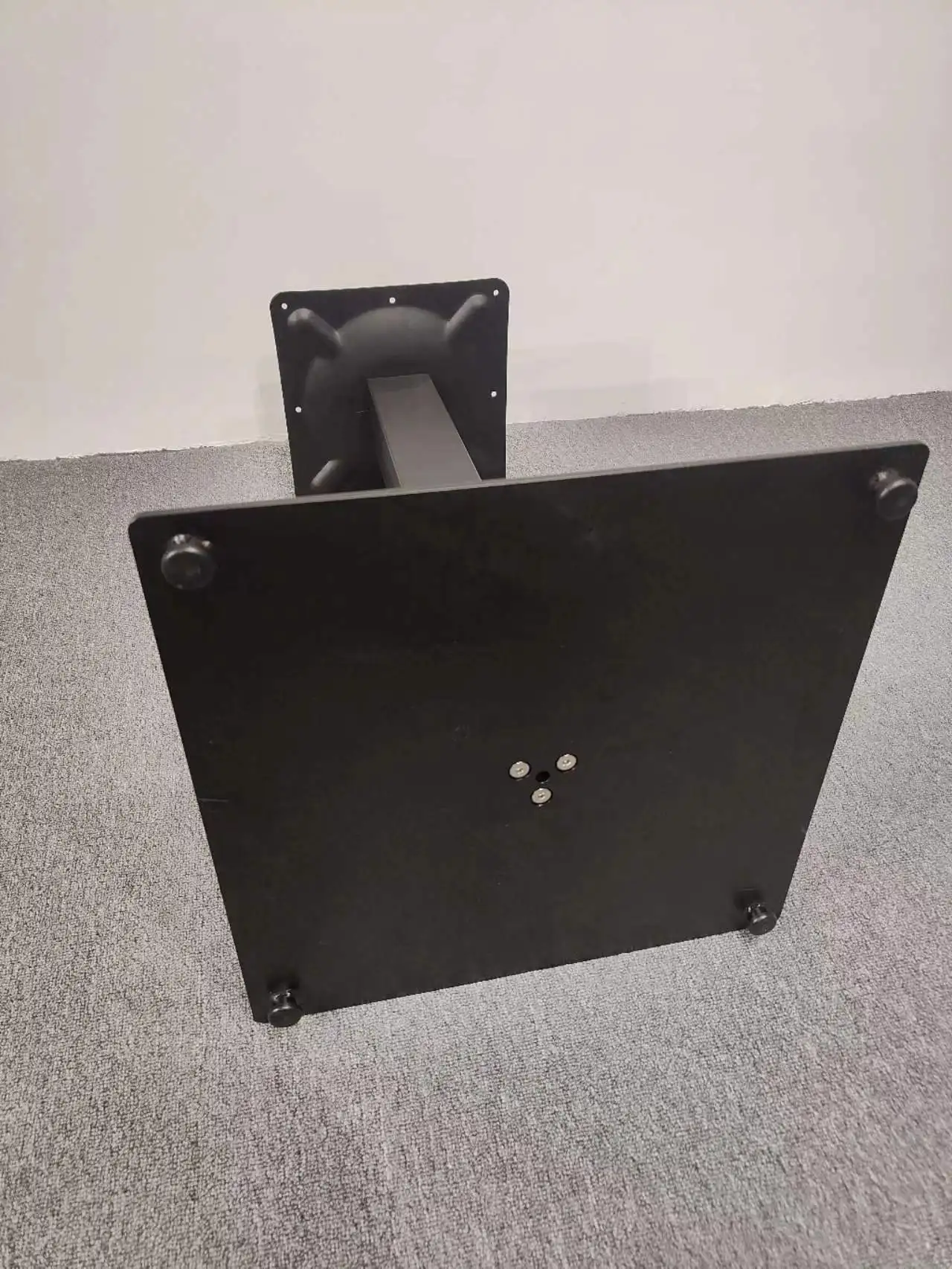 Modern Metal Restaurant Dining Tables and Chairs Furniture Set for Outdoor Hotel Living Room Hall Park Use