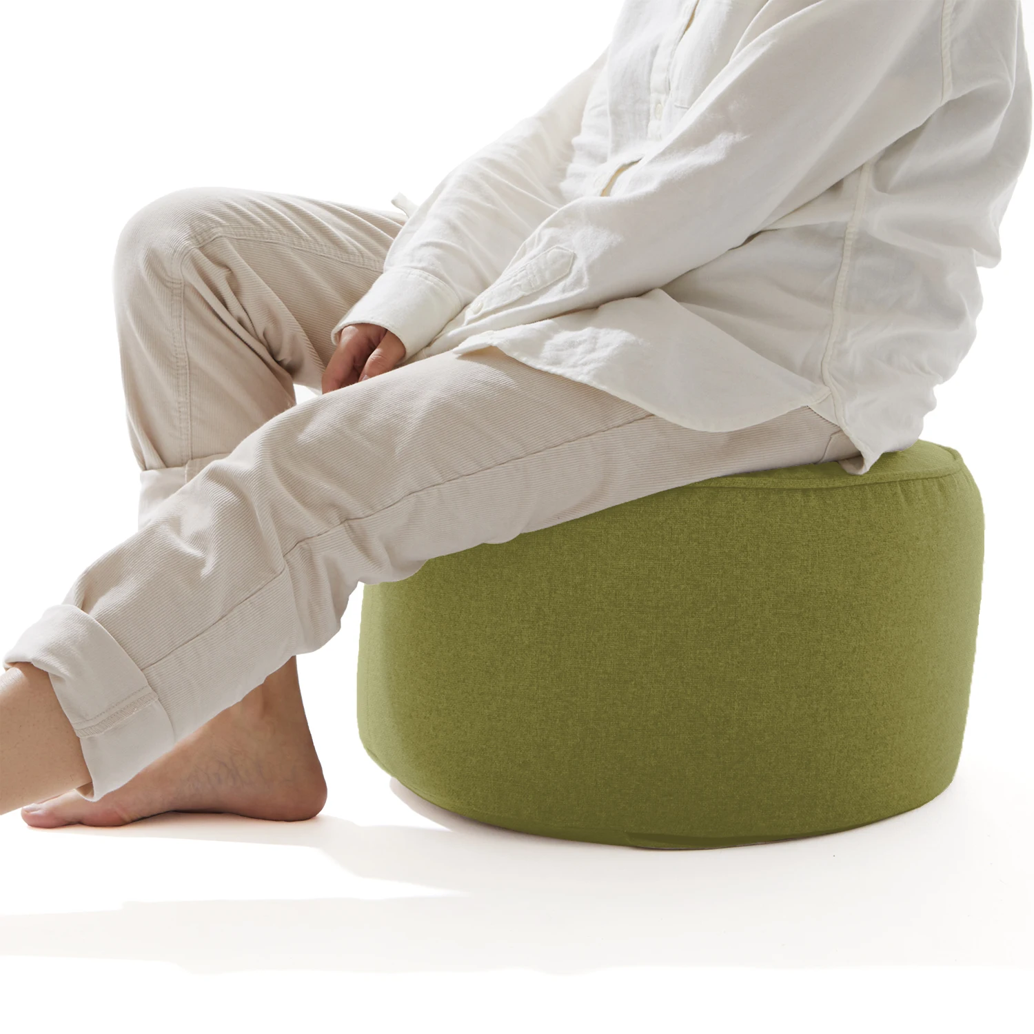 Modern Livingroom Furniture Comfortable Soft Round Fabric Pouf Ottomans