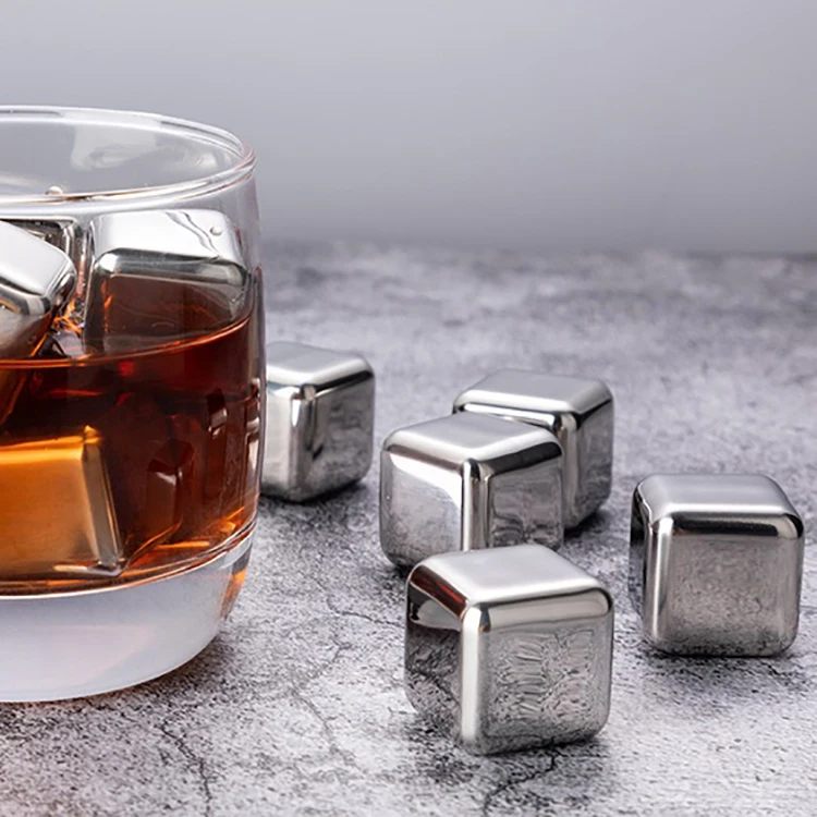 Reusable Whisky Chilling Rocks Metal Stainless Steel Ice Cubes Set of 8 with Tongs and Tray