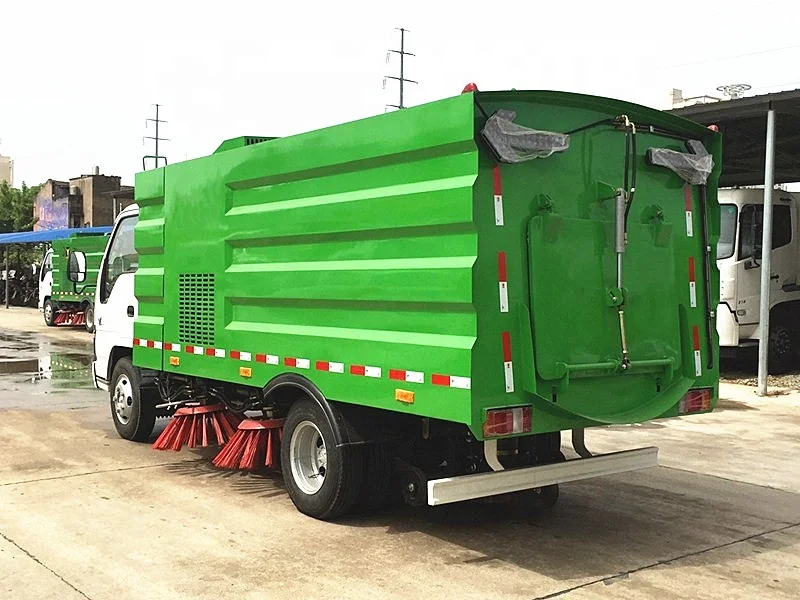 Factory ISUZU 6cbm Road Sweeping Truck Sweeper Truck Small Street Cleaning Road Sweeping Machine