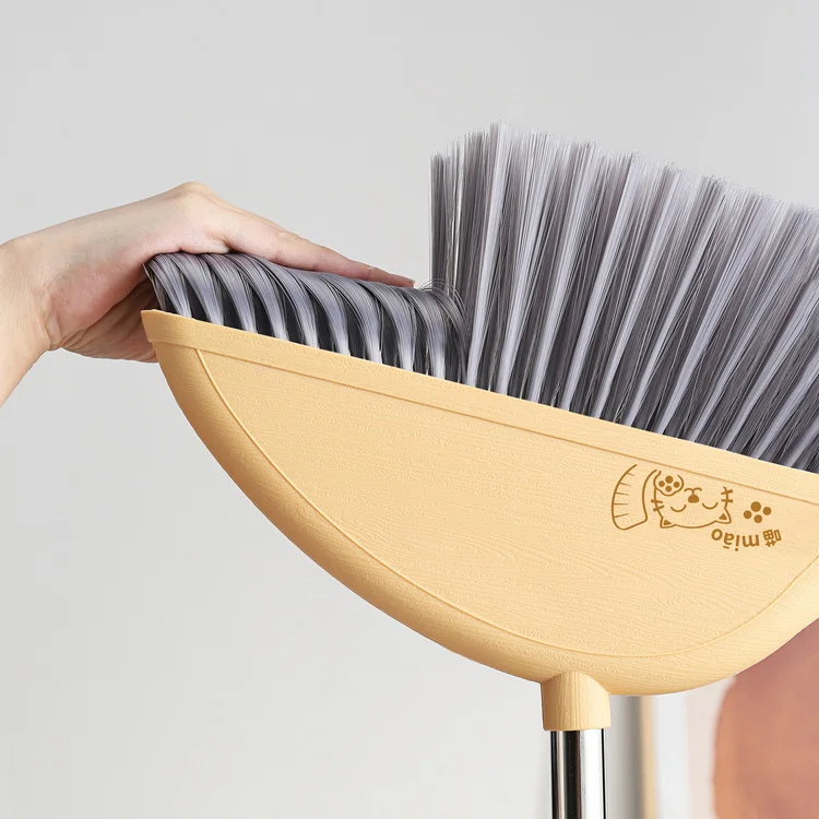 Modern Chinese Luxury Kitchen Set High Quality Fine Pet  bristle  Portable Vertical Design Long Lasting Household Use