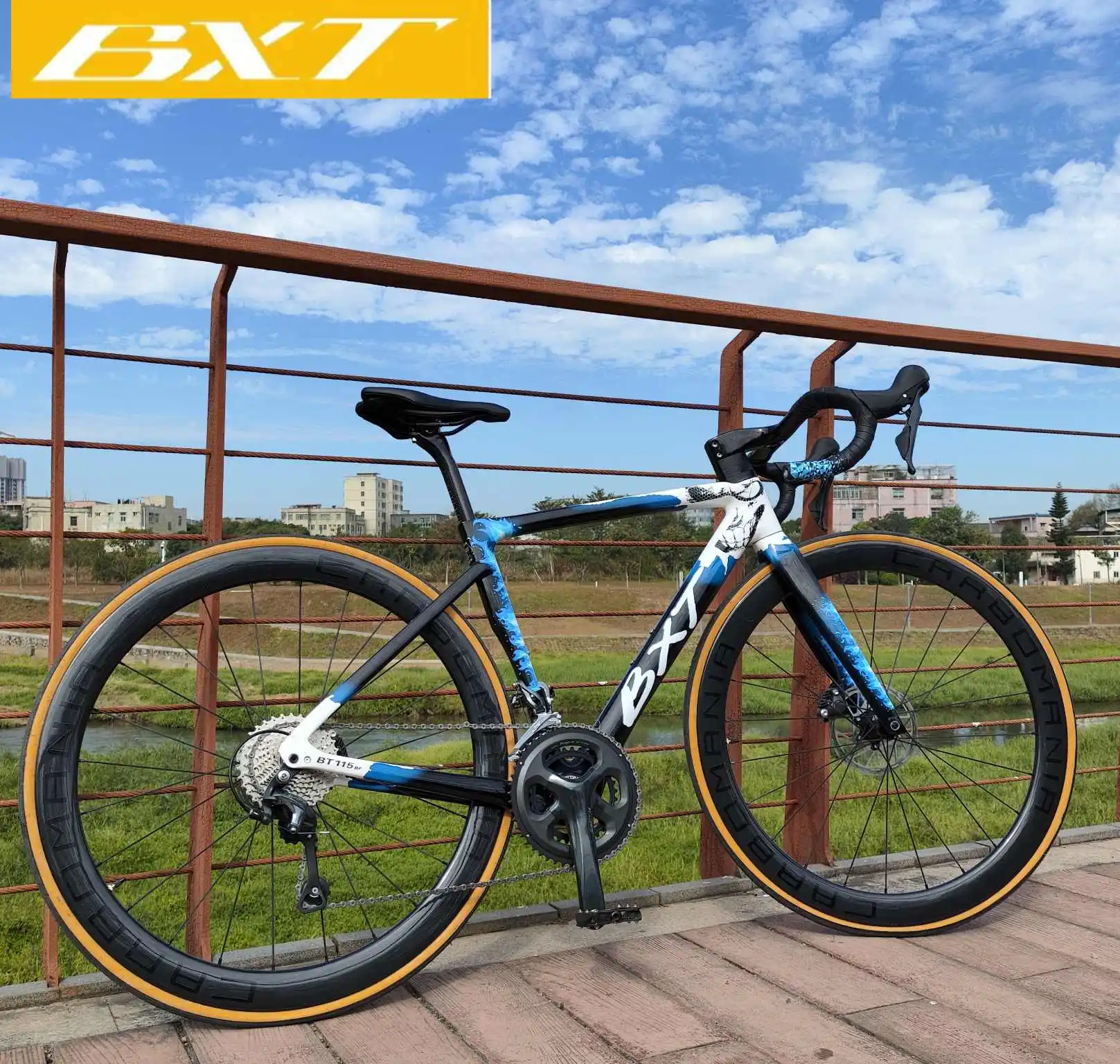 BXT Carbon Road Bike Disc Brake SHIMANO R7000 Fully Hidden Cable Routing Racing Bike Disc Brake Carbon Road Bicycle 2*11 speed