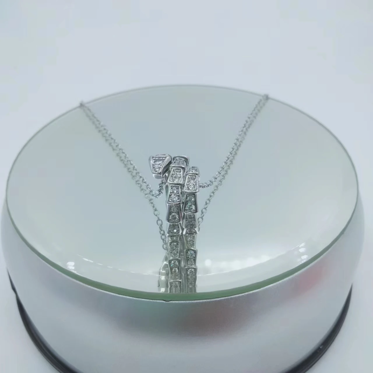 Charm Fashion Trendy Manufacturer Wholesale s925 Sterling Silver Ladies Snake Pendant Necklace Silver Jewelry With Diamonds