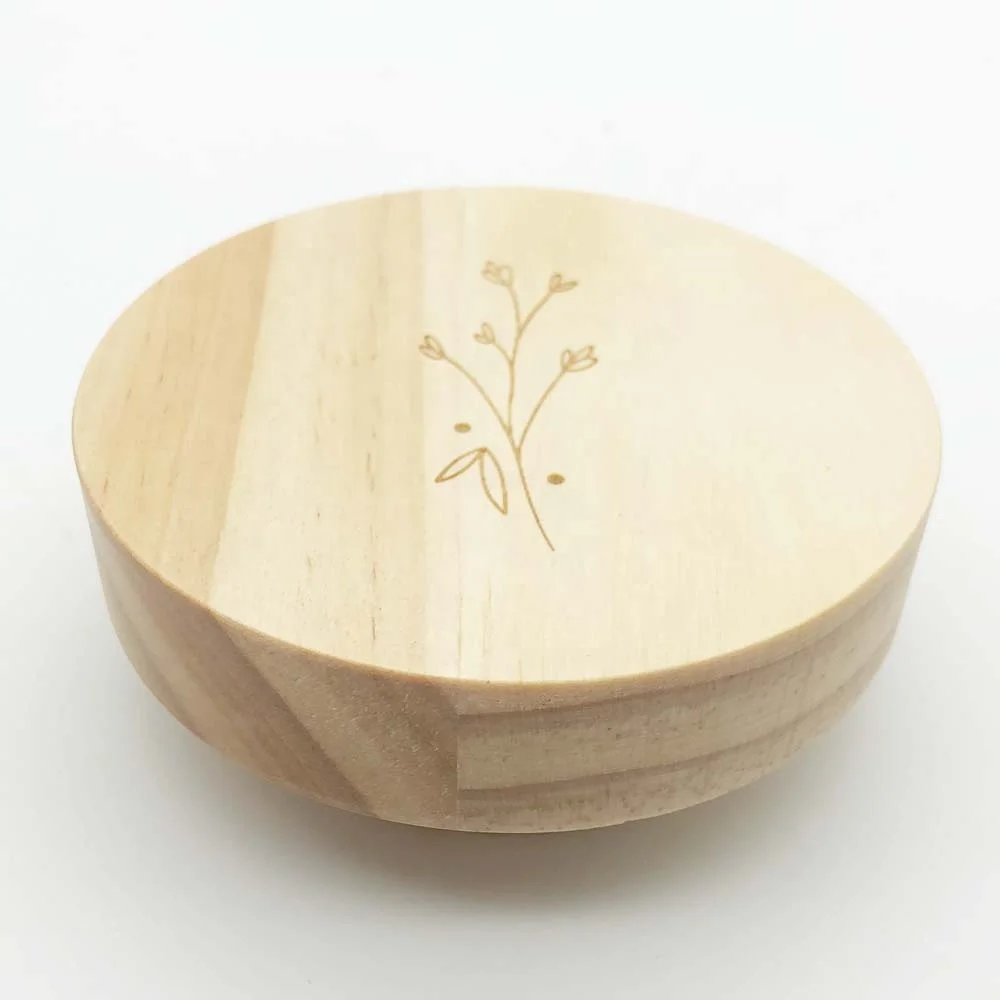 Customize different size pine wood lids for ceramic candle jars with wooden lids