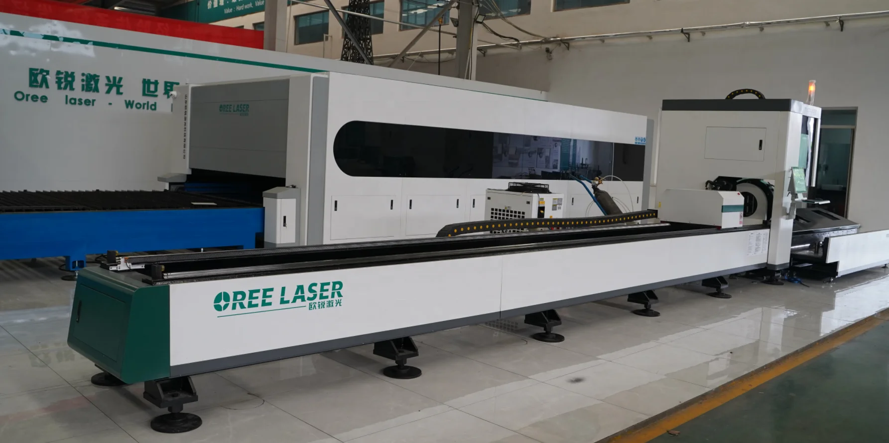 2023 High Precision and High Efficiency Unloading Device Tube Laser Cutting Machine