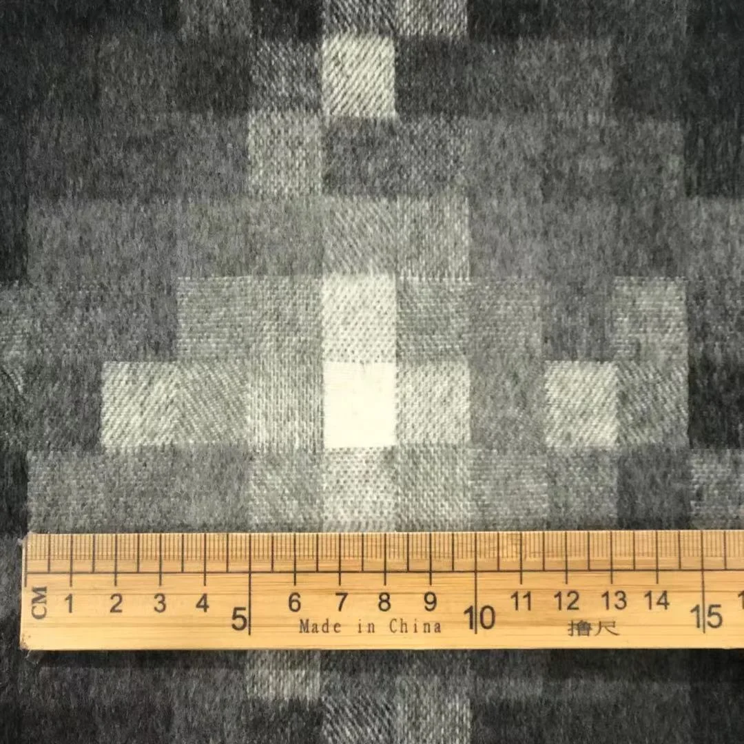 550-600g/m 400gsm  30%Wool Woolen Cloth Fabric the Gradient Lattice  Single Sided Wool Fabric Coats