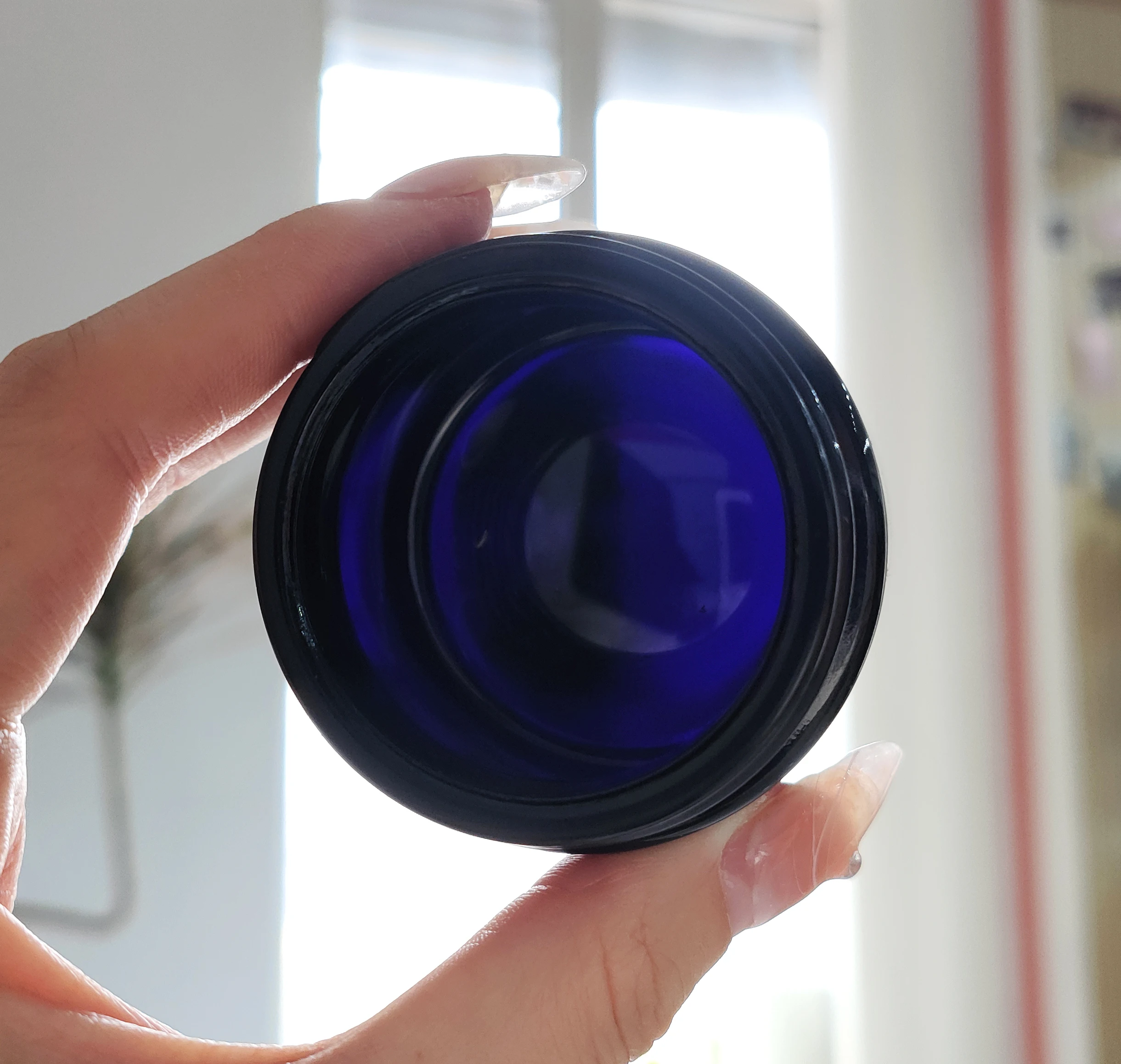 Wholesale 30g black uv tall round violet shorter fatter  screw top smell proof wide mouth storage stash glass jars with ABS