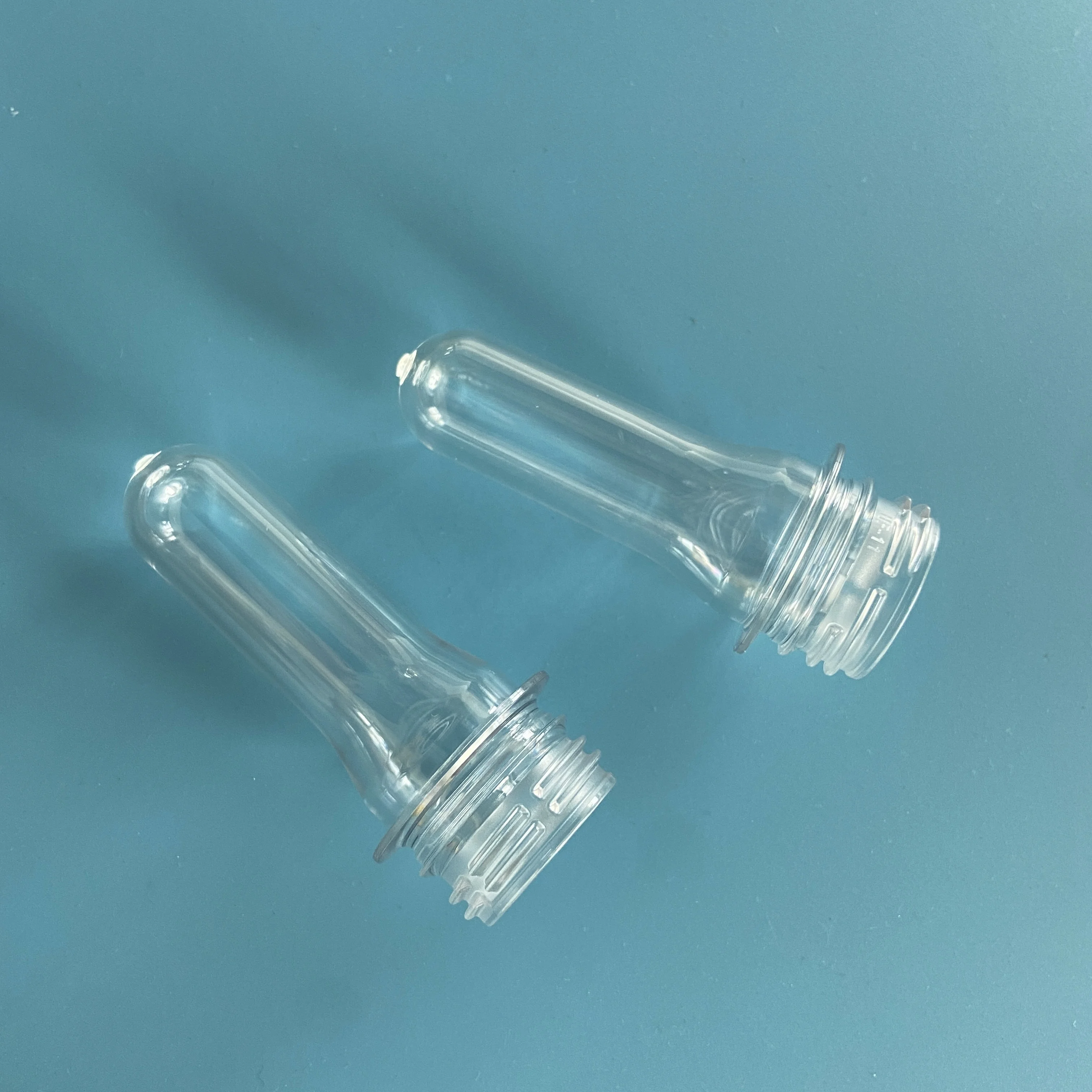 Hot sale PCO1881 transparent beverage/water plastic PET preform 28mm preform for blowing carbonated drinks bottle China supplier