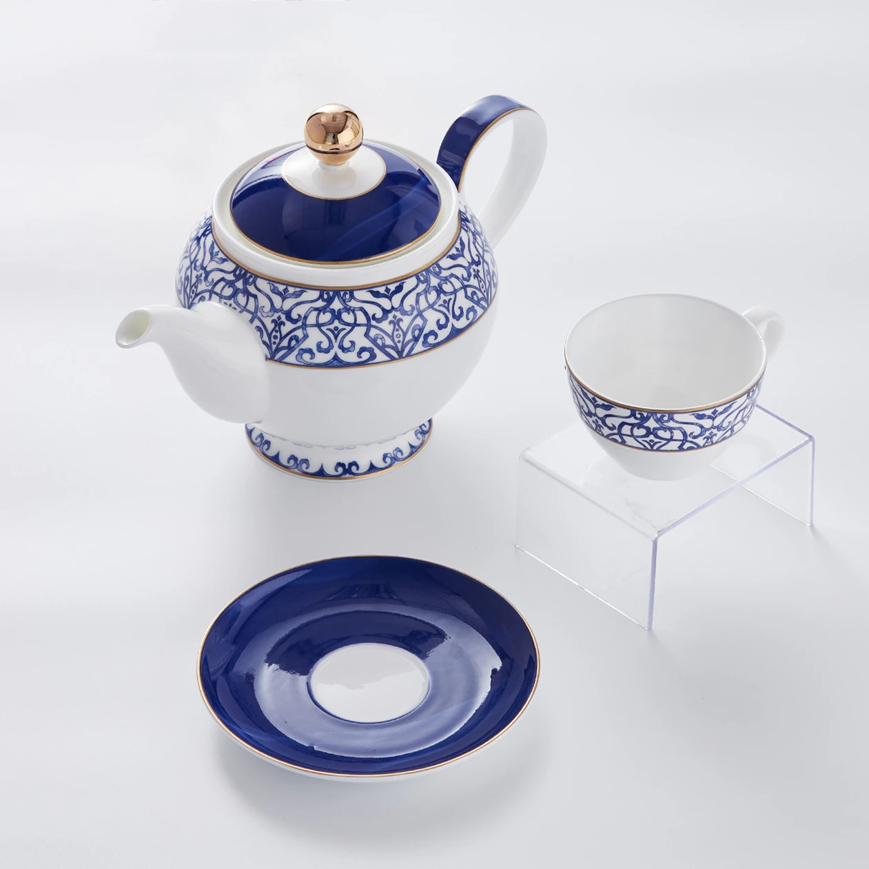 Royal Classical Decal Design Cermaic Turkish Coffee Cup Saucer Elegant Decal Bone China Tea Cup Sets