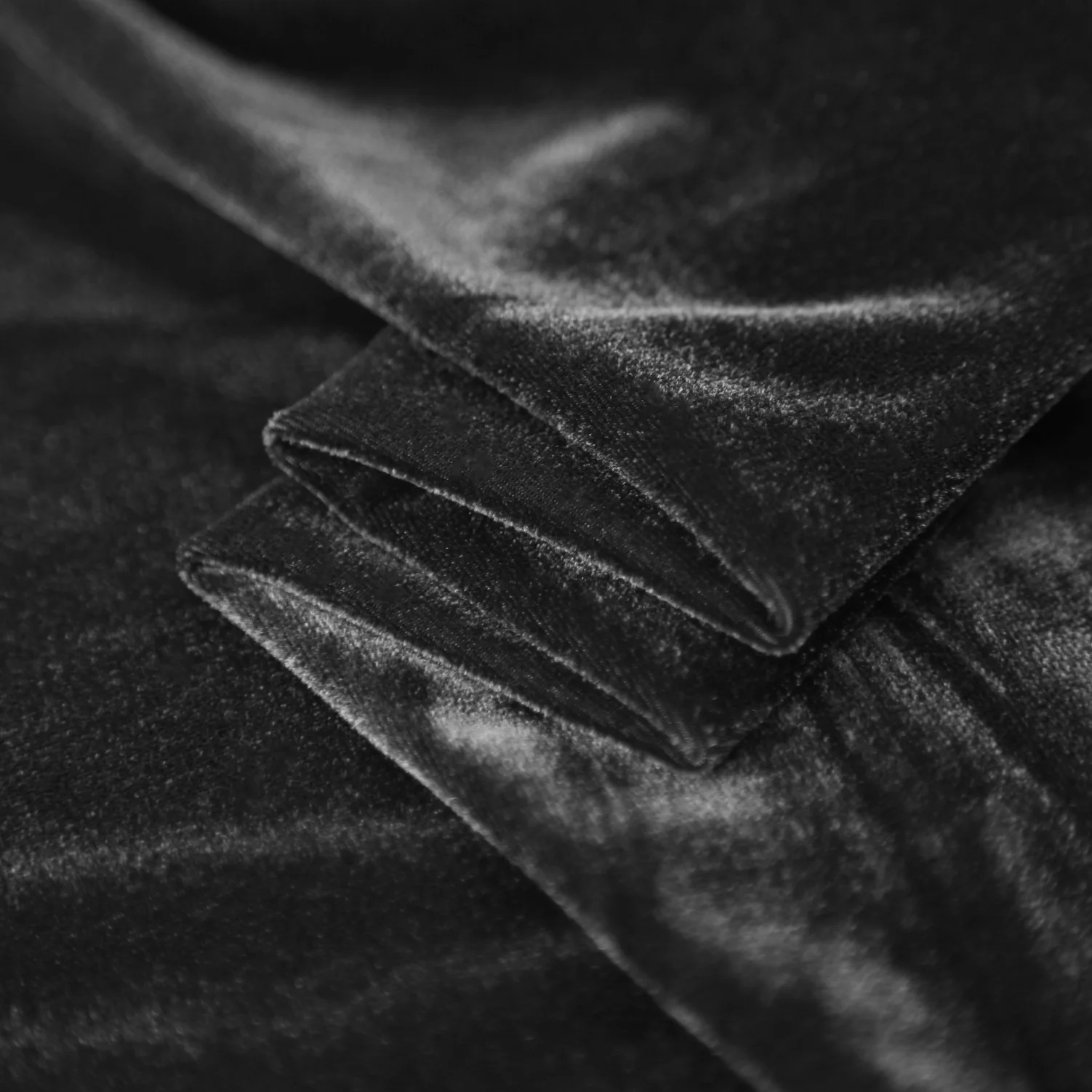 Silk Velvet Fabric Custom in Plain Colors by Xinhe Textiles