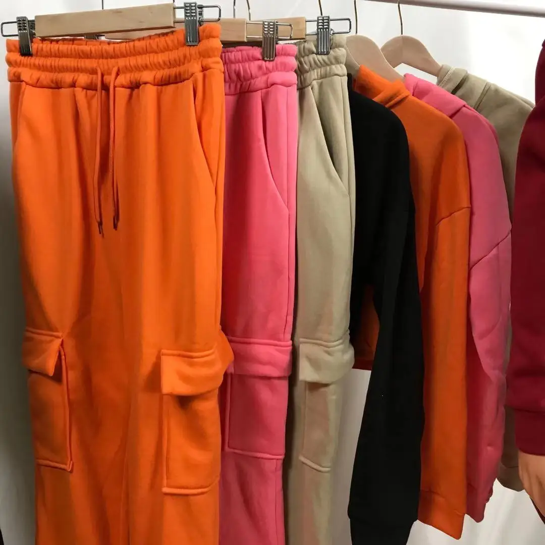 Custom Logo Side Pockets Cargo Pants Set Woman Casual Fleece Thick Crop Hoodie Joggers Stacked Sweatpants Two Piece Outfits Set