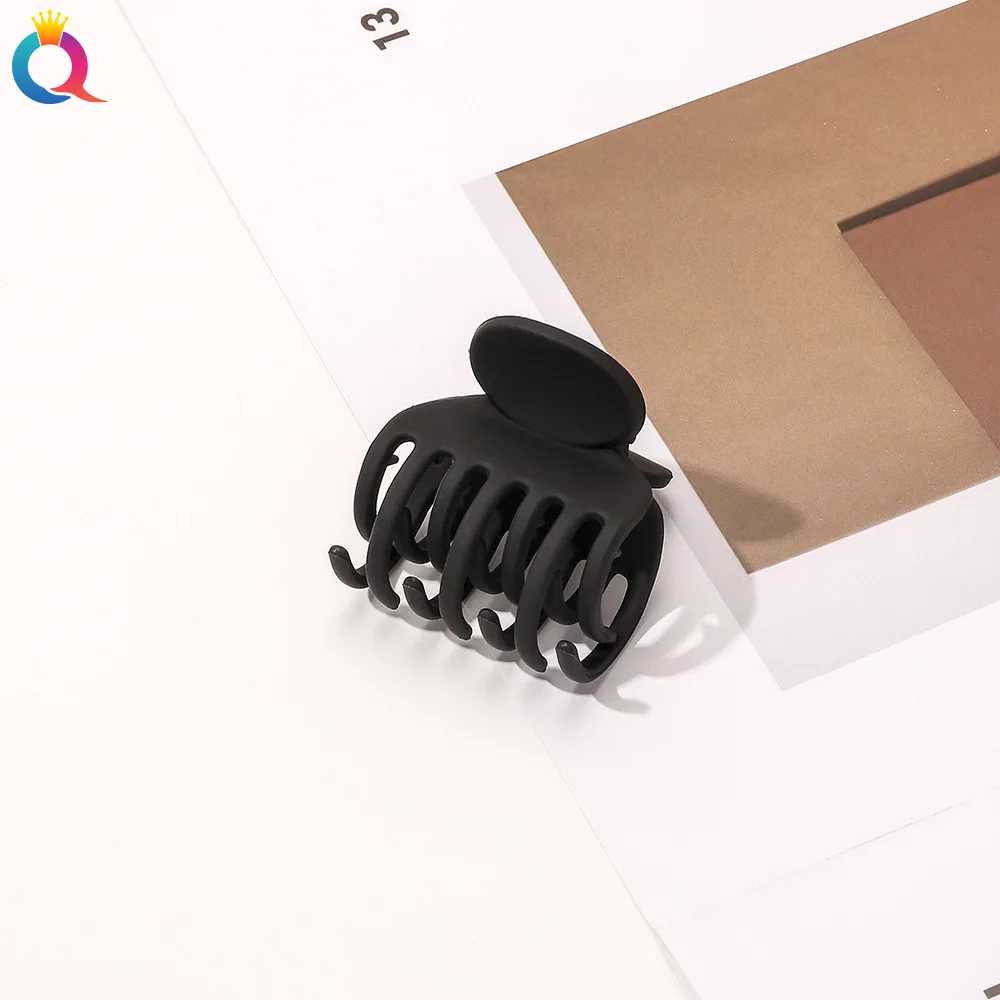 South Korea matte high ponytail small grab back head pan hair versatile shark clip retro temperament hairpin headpiece