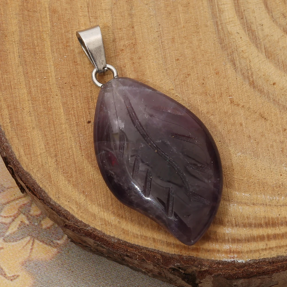 Wholesale 25*15mm Crystal Healing Natural Stones Polished Labradorite Cabochons Leaf Drop Shape Pendant for Gift