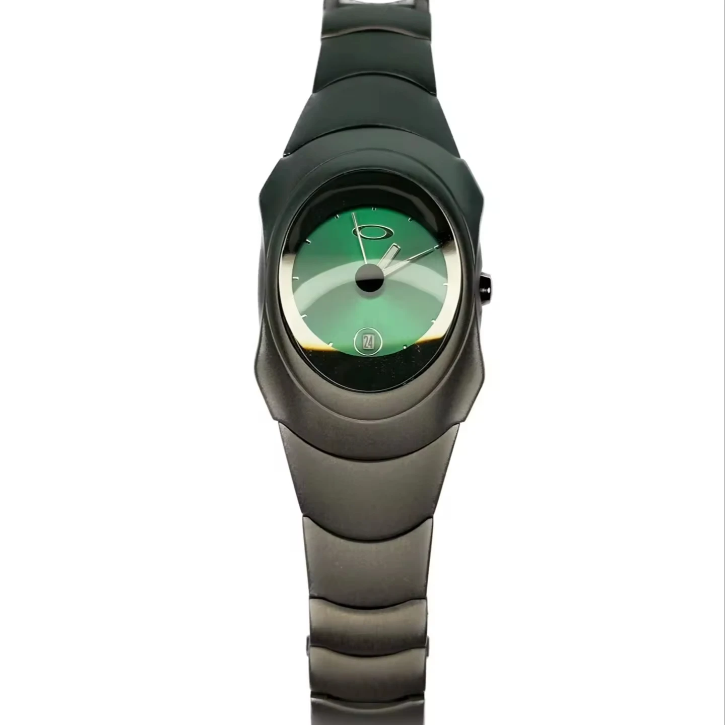 Y2K Metal Gun Color Watch Future Style Time Bomb Watch Green Dial Oval metal watch