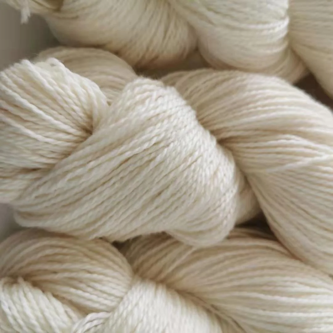 Lotus Yarns  Worsted 275M/100G Superwash High Quality Merino Undyed Handknitting DK Yarn
