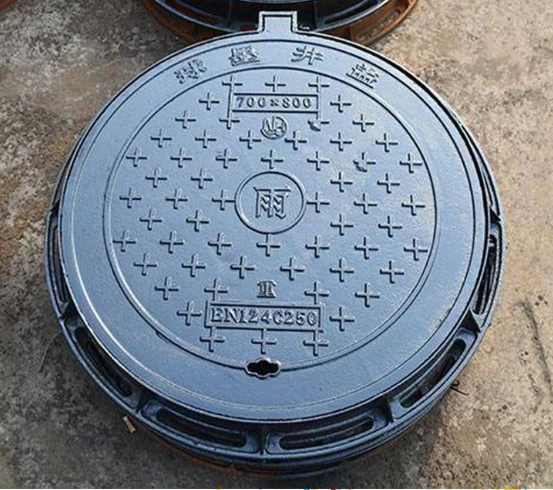 Cast iron manhole cover A15 - F900